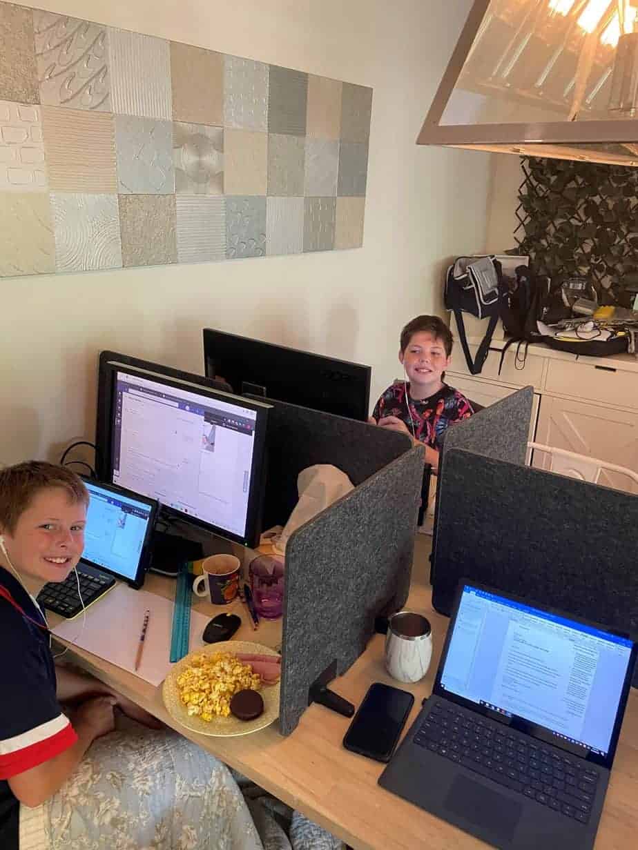 Free Standing Desk Divider - Screen ED®